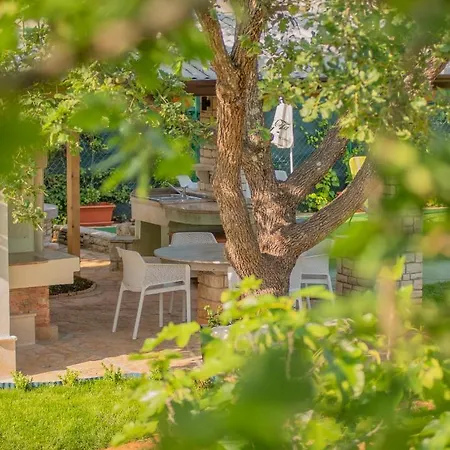 App Luka-we Nature. * Sveti Ivan (Istria)
