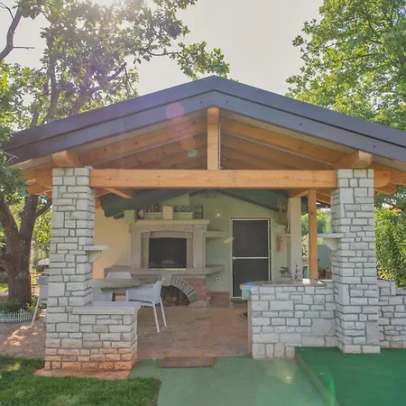 App Luka-we Nature. Holiday home Sveti Ivan (Istria)
